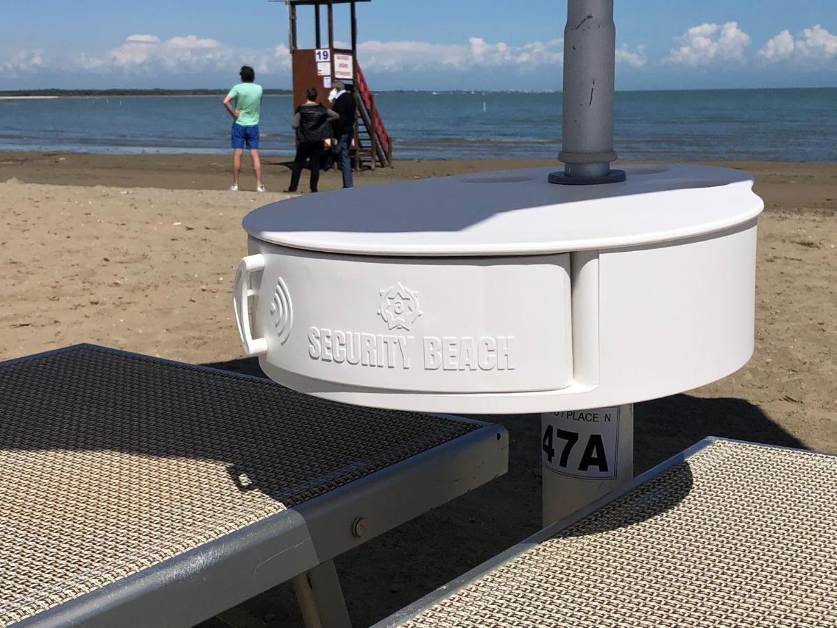 Eco Hotel Cleofe Caorle Bagian luar foto