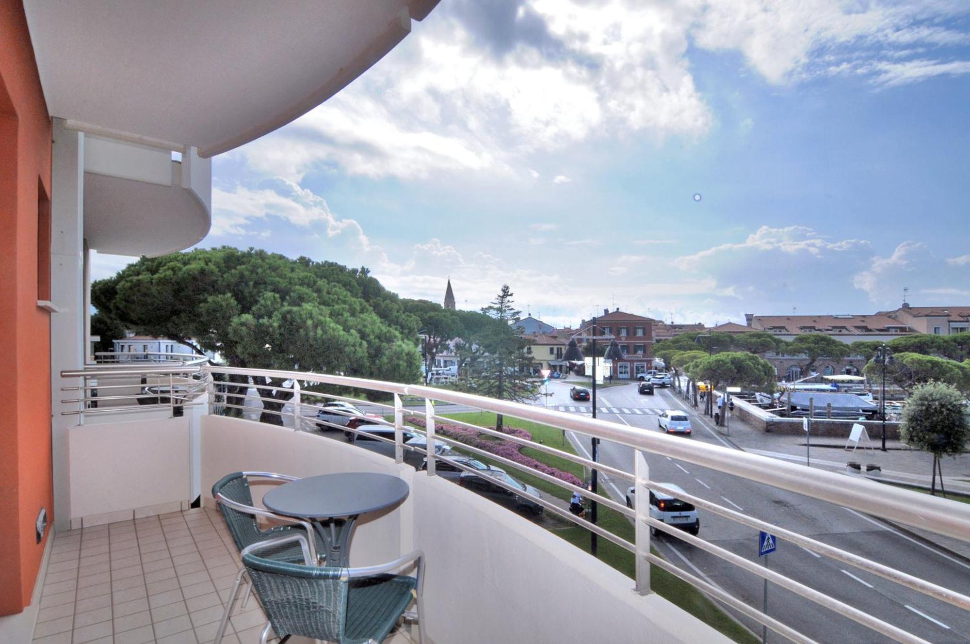 Eco Hotel Cleofe Caorle Bagian luar foto