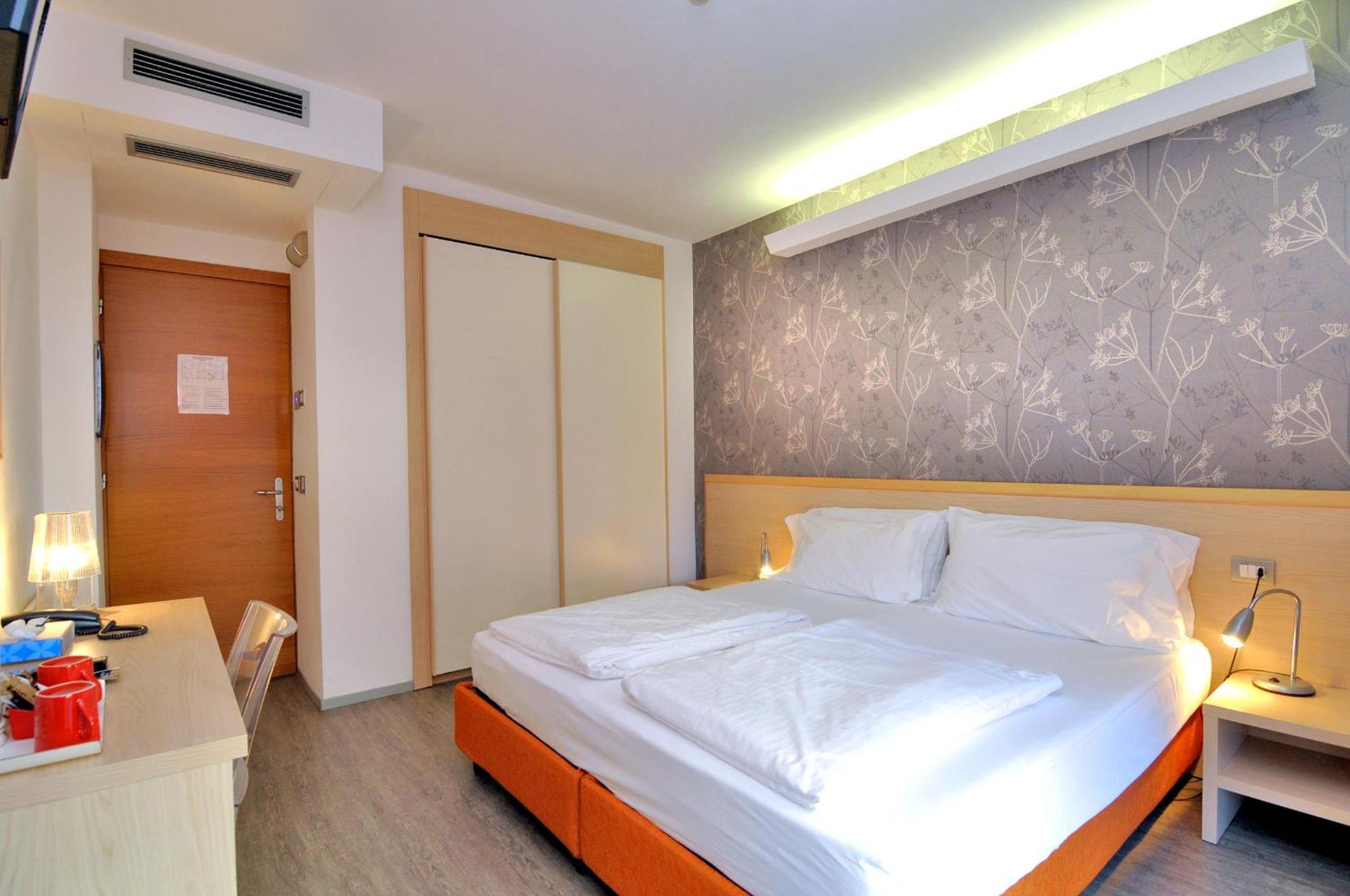Eco Hotel Cleofe Caorle Bagian luar foto