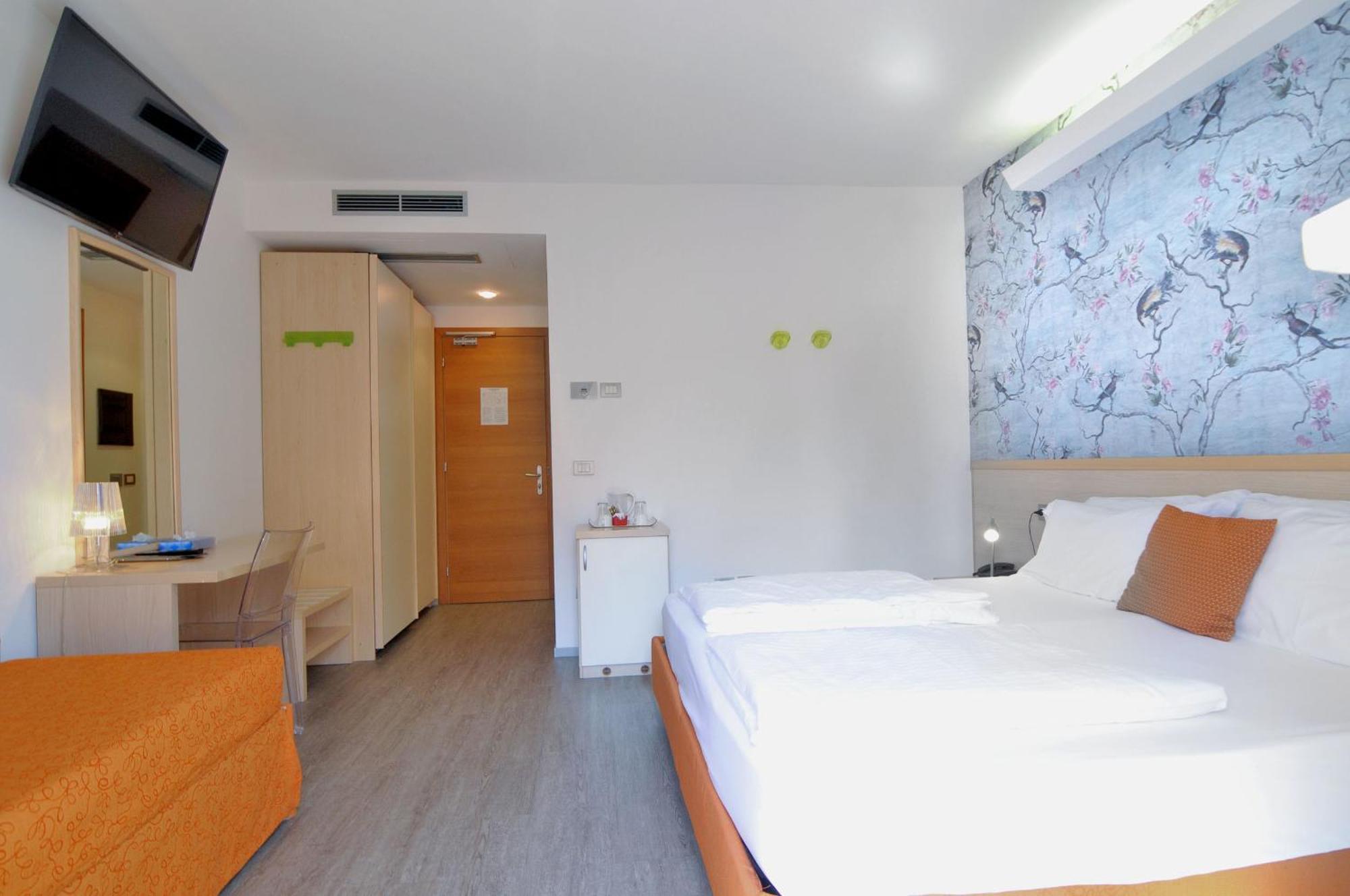 Eco Hotel Cleofe Caorle Bagian luar foto