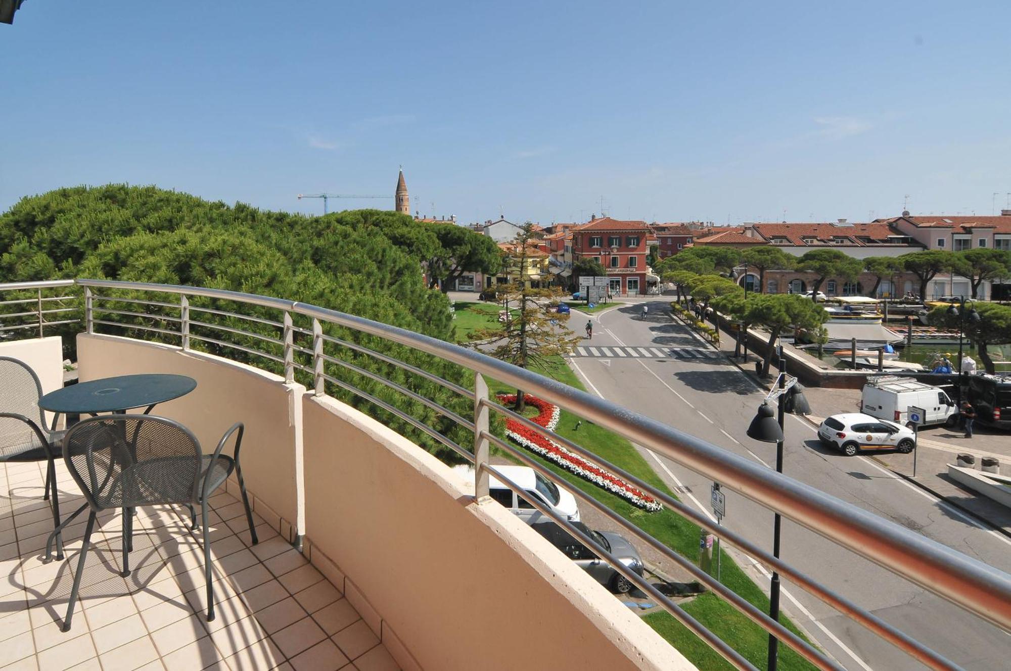 Eco Hotel Cleofe Caorle Bagian luar foto