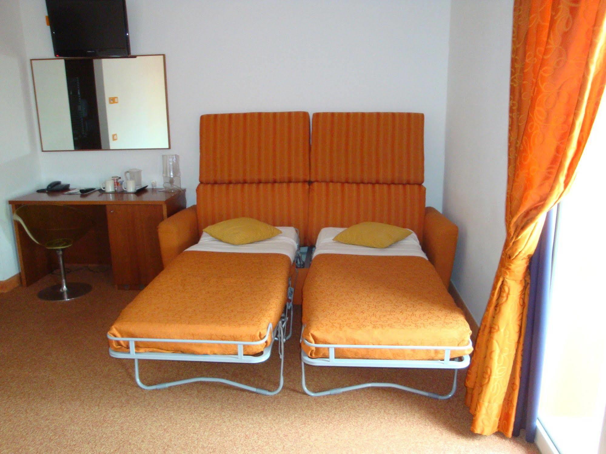 Eco Hotel Cleofe Caorle Bagian luar foto